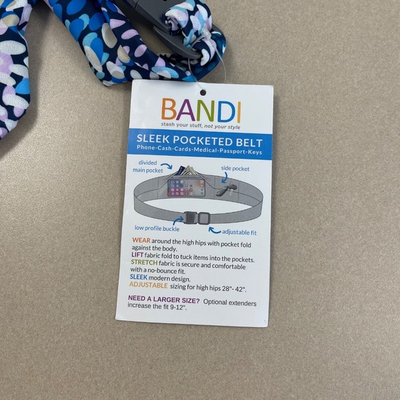 BANDI Pocketed Belt w/ Buckle Fits 28" - 42" - NWT - Picture 5 of 6